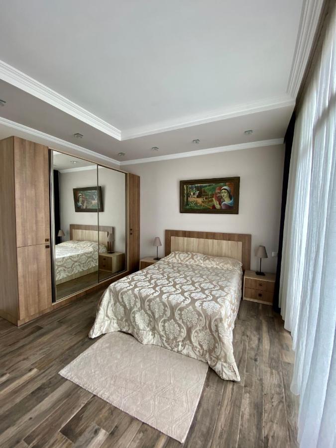 Villa Old باتومي المظهر الخارجي الصورة