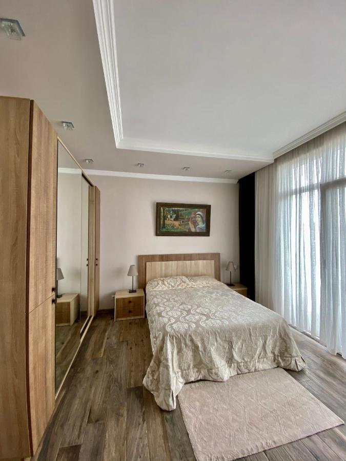 Villa Old باتومي المظهر الخارجي الصورة