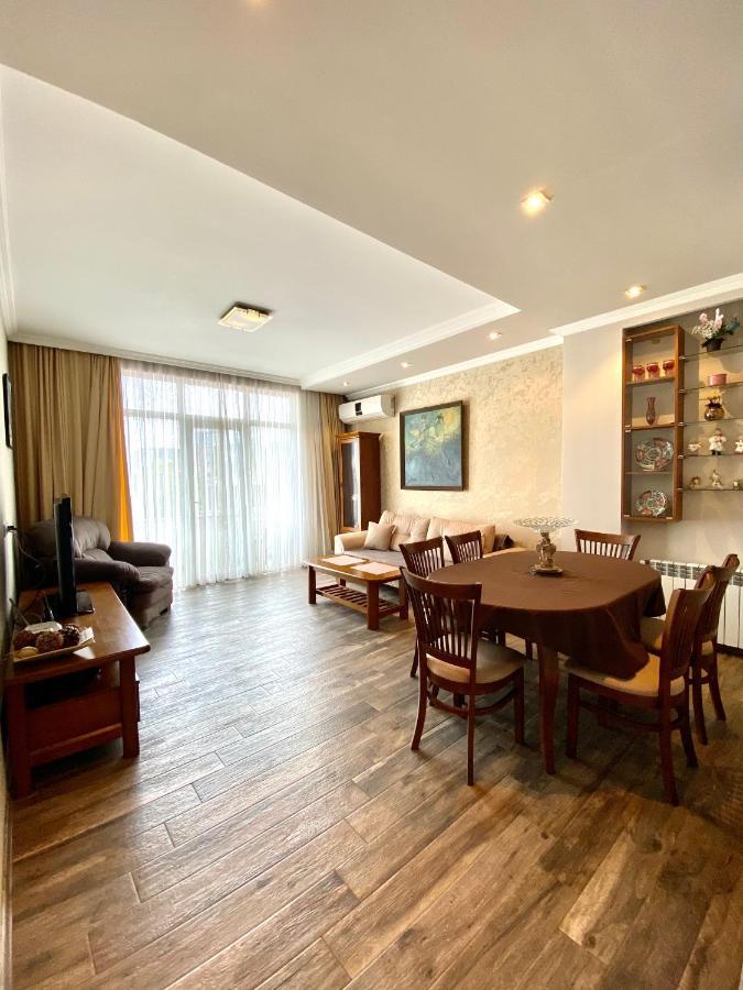 Villa Old باتومي المظهر الخارجي الصورة