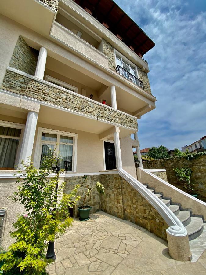 Villa Old باتومي المظهر الخارجي الصورة